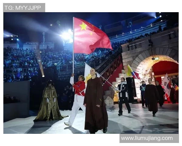 江苏代表团进场，旗手是他！